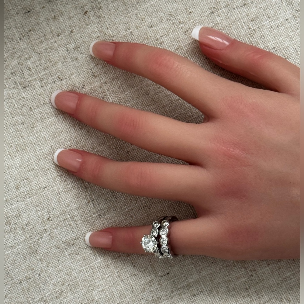 14k Solid White Gold Moissanite Ring - image 7